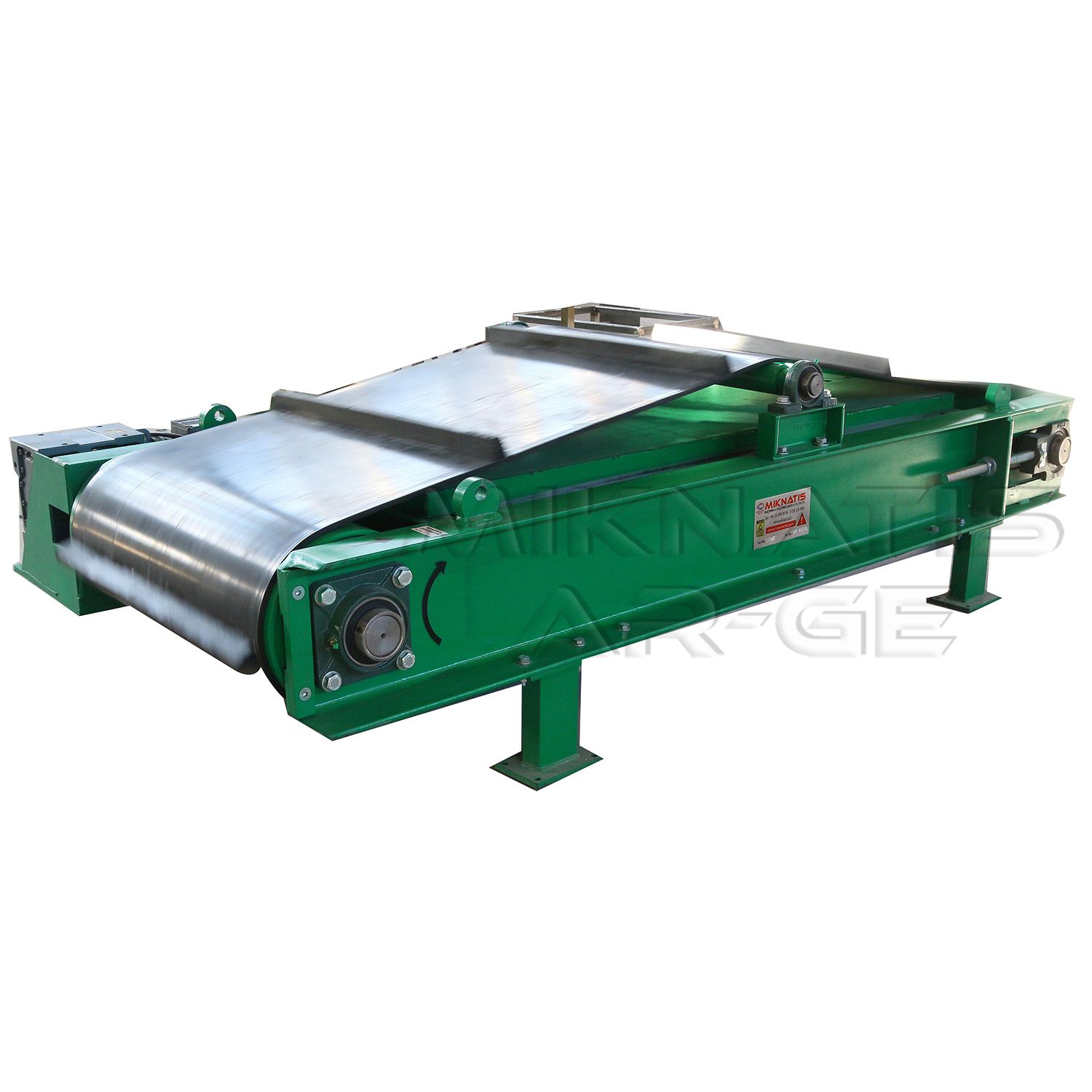 Suspended Type Automatic Clean Magnetic Plates - Side view of automatic cleaning