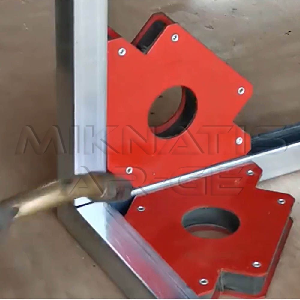 Magnetic Miters - Detail view of a welding magnet with strong grip