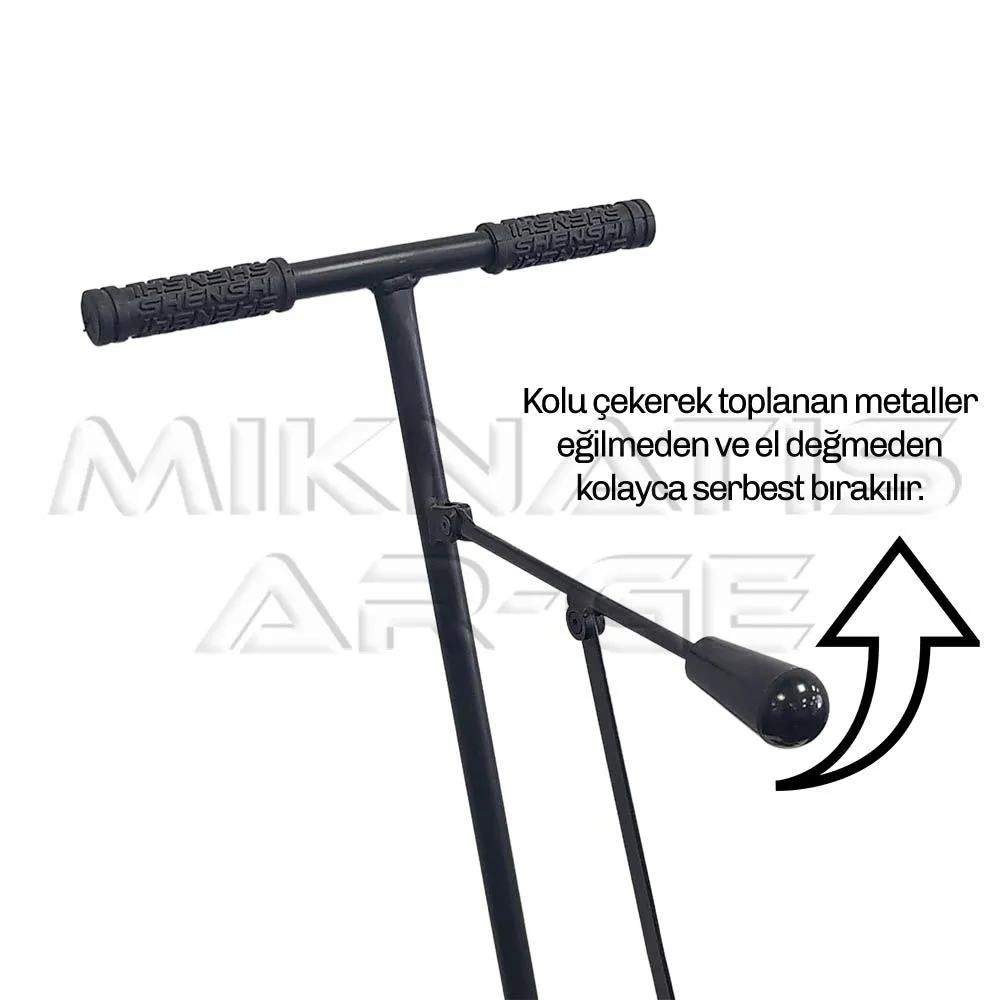 Heavy Duty Magnetic Sweeper - Thoroughly collecting small and large metal debris from floor